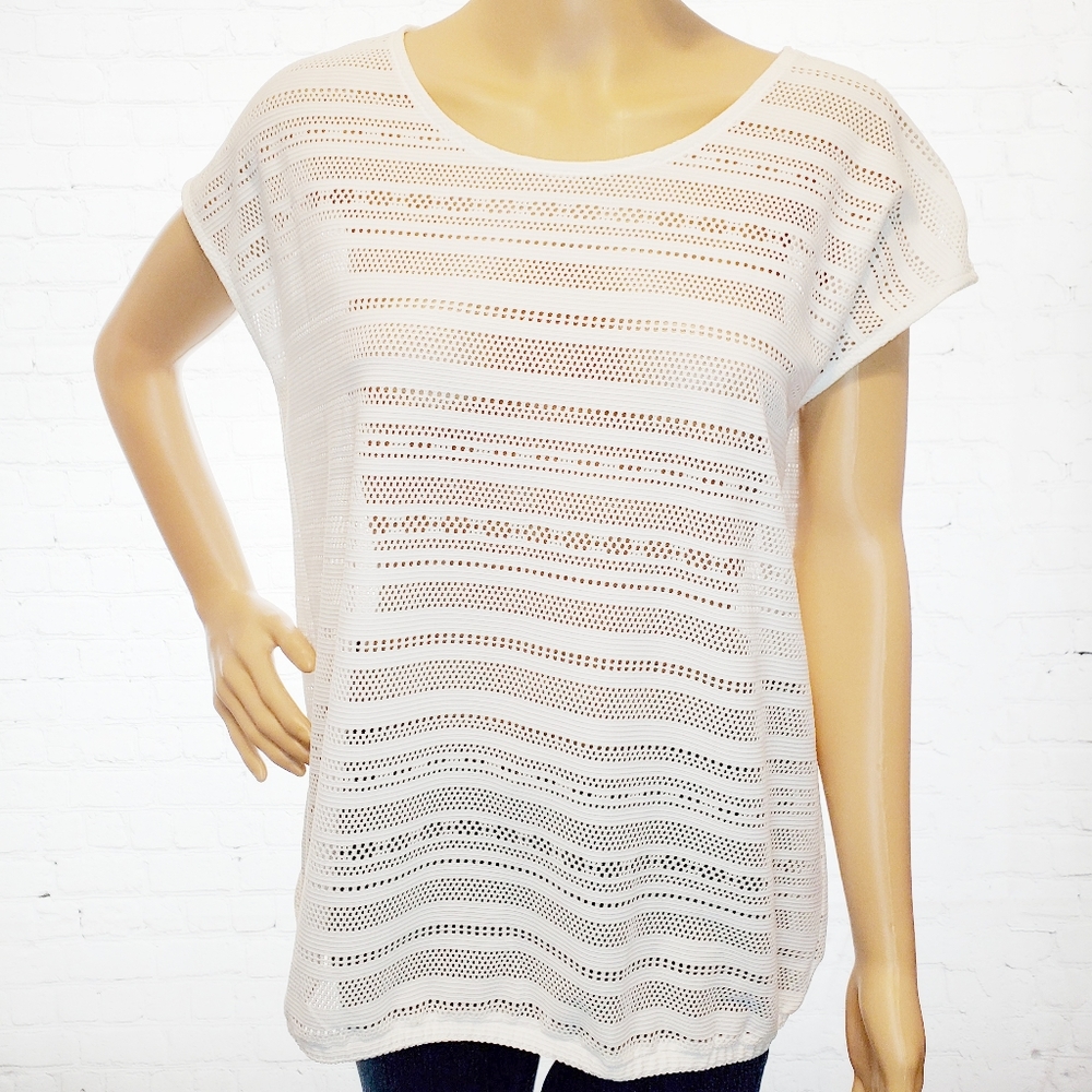 🎀3/$25 Maurices in Motion NWT Activewear tee